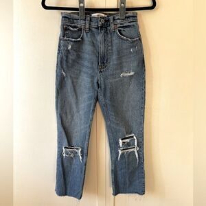 Abercrombie & Fitch Ankle Straight Ultra High Rise Distressed Jeans Size‎ 25/0s
